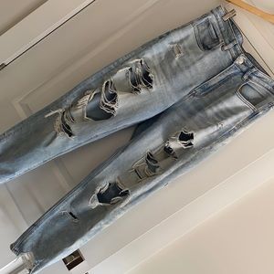 American Eagle Stretch Mom Jean